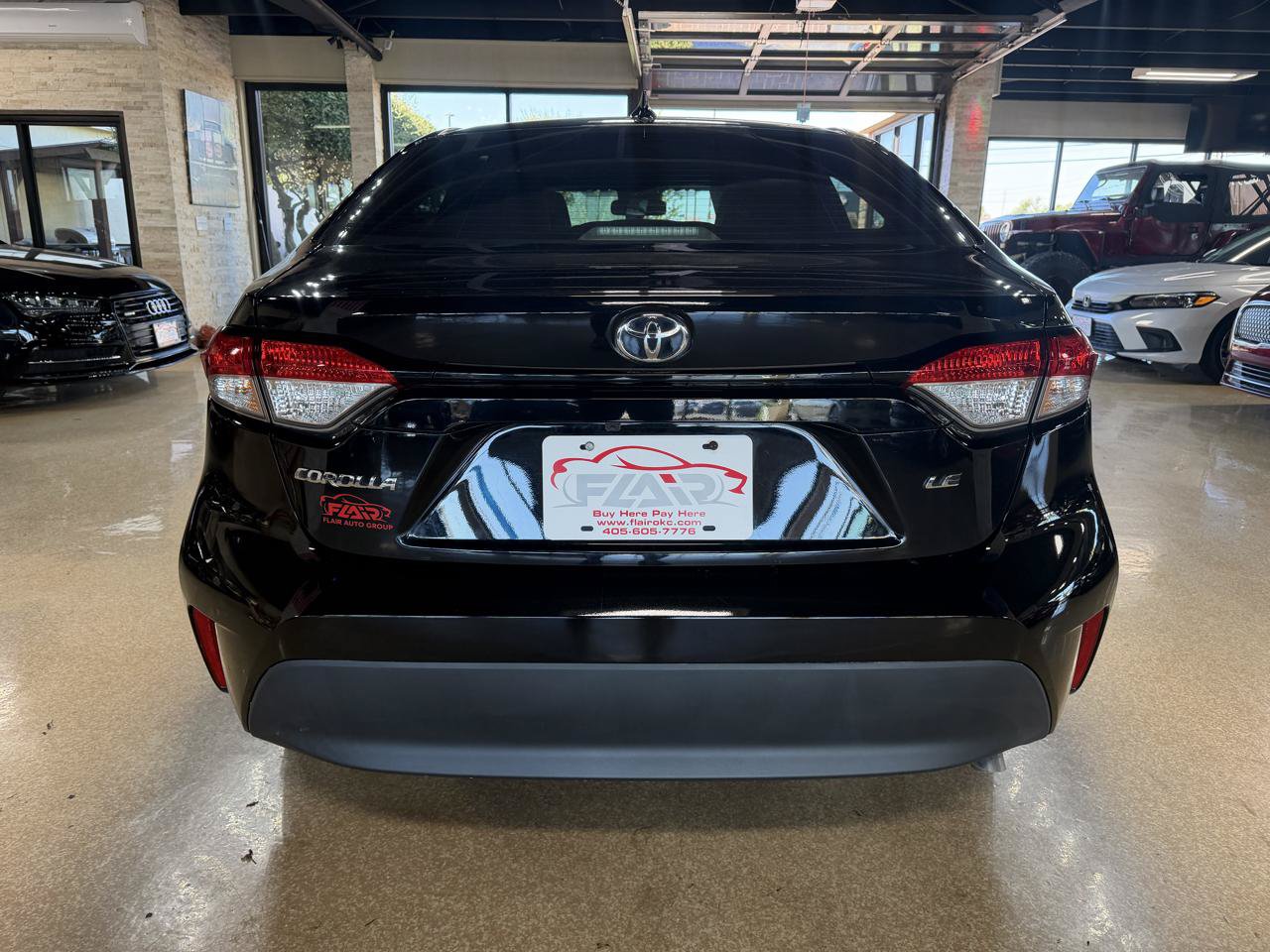 Used 2023 Toyota Corolla LE FWD image 6