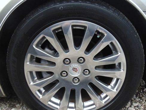 Used 2011 Cadillac CTS Premium image 19