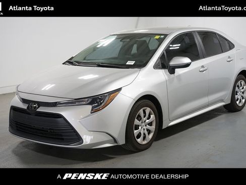 Used 2024 Toyota Corolla LE image 1