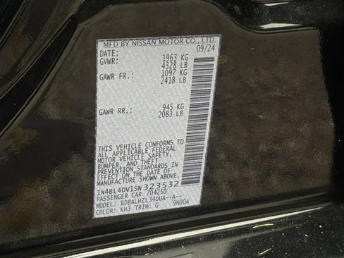 Used 2025 Nissan Altima 2.5 SV FWD image 30