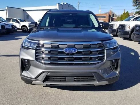New 2026 Ford Explorer Active w/ Active Comfort Package image 8