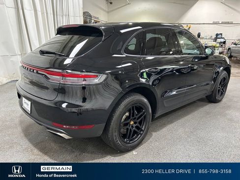 Used 2020 Porsche Macan AWD/4WD image 8