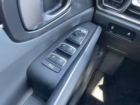 New 2026 Kia Sorento S image 22