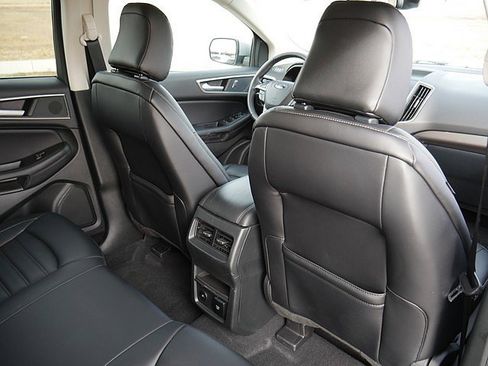 Used 2024 Ford Edge SEL w/ Convenience Package image 51