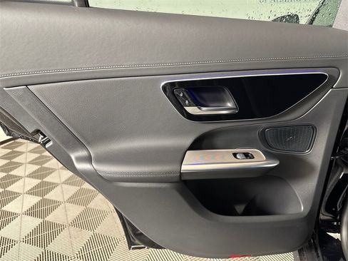 Certified 2025 Mercedes-Benz GLC 300 4MATIC image 22