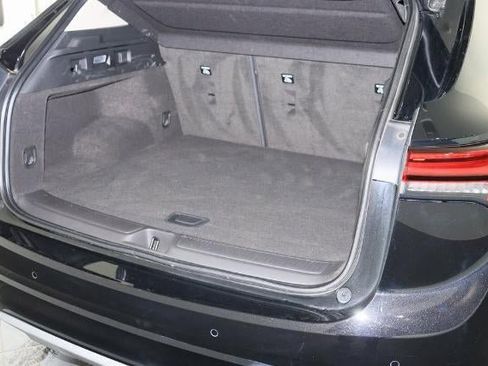 Certified 2023 Buick Envision Essence w/ Sport Touring Package image 23