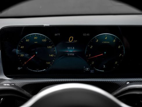 Used 2022 Mercedes-Benz CLA 250 image 23