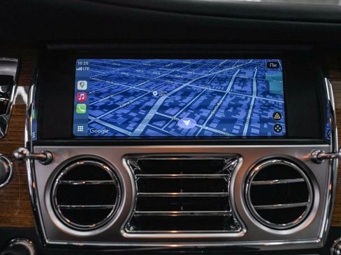 Used 2011 Rolls-Royce Ghost image 29