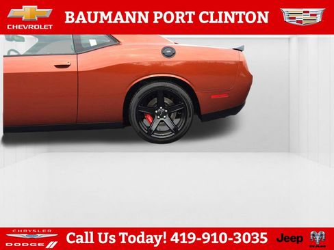 Used 2021 Dodge Challenger SRT Hellcat w/ Plus Package RWD image 24