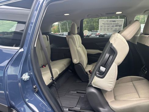 New 2025 Subaru Ascent Premium image 46