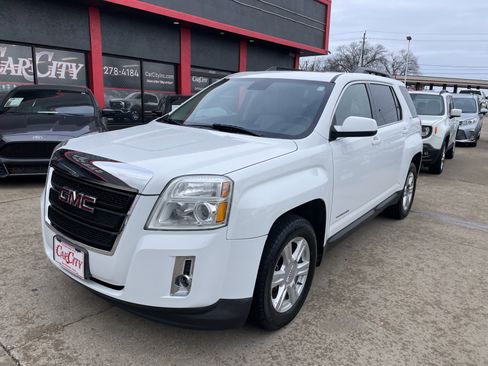 Used 2015 GMC Terrain SLT w/ Open Road Package image 1