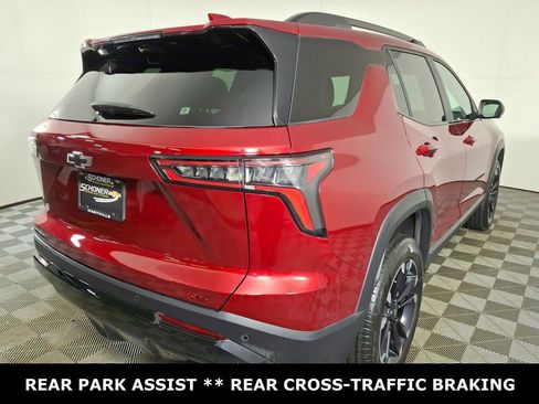 Used 2025 Chevrolet Equinox RS w/ Safety and Technology Package image 5