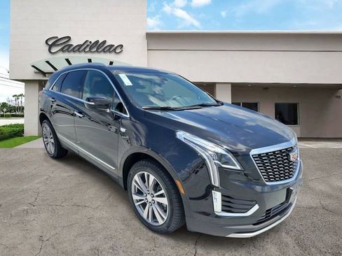Certified 2025 Cadillac XT5 Premium Luxury FWD image 7