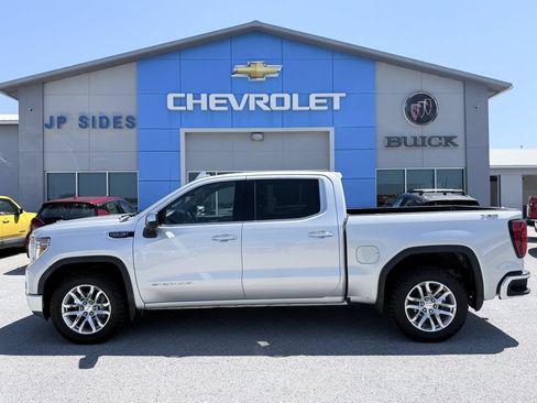 Used 2019 GMC Sierra 1500 SLT w/ SLT Premium Plus Package AWD/4WD image 7
