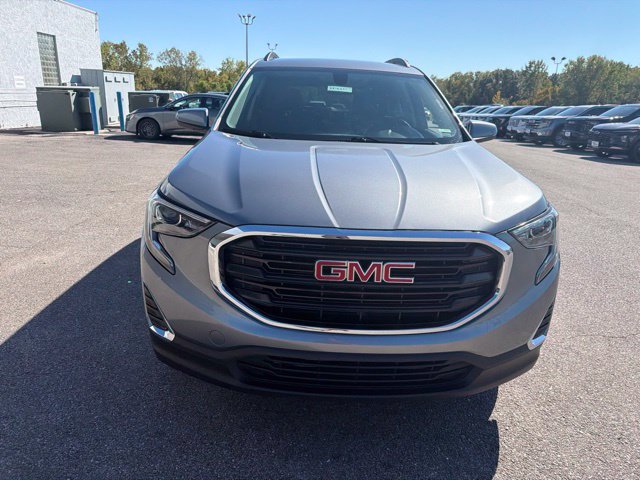 Used 2018 GMC Terrain SLE w/ Driver Convenience Package AWD/4WD image 6