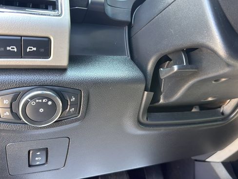 Used 2017 Ford F150 Lariat AWD/4WD image 17