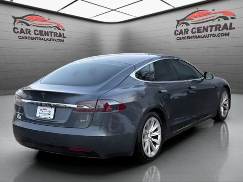 Used 2017 Tesla Model S 90D AWD/4WD image 5