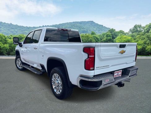 Used 2025 Chevrolet Silverado 3500 LTZ w/ LTZ Plus Package AWD/4WD image 23