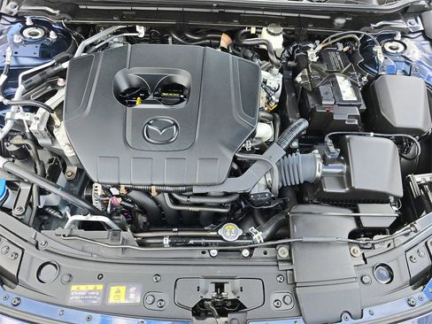 Used 2023 MAZDA MAZDA3 s image 33