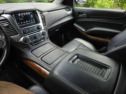 Used 2016 Chevrolet Tahoe LTZ AWD/4WD image 24