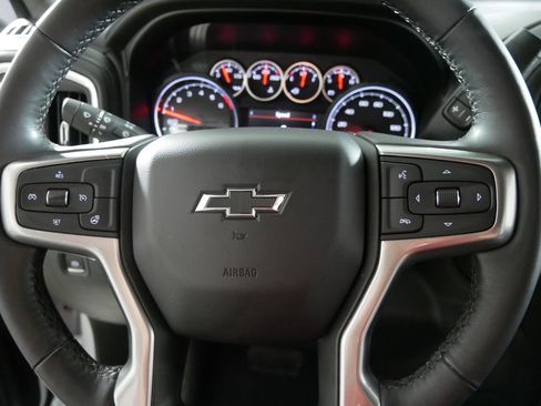 Certified 2020 Chevrolet Silverado 1500 LT Trail Boss image 25