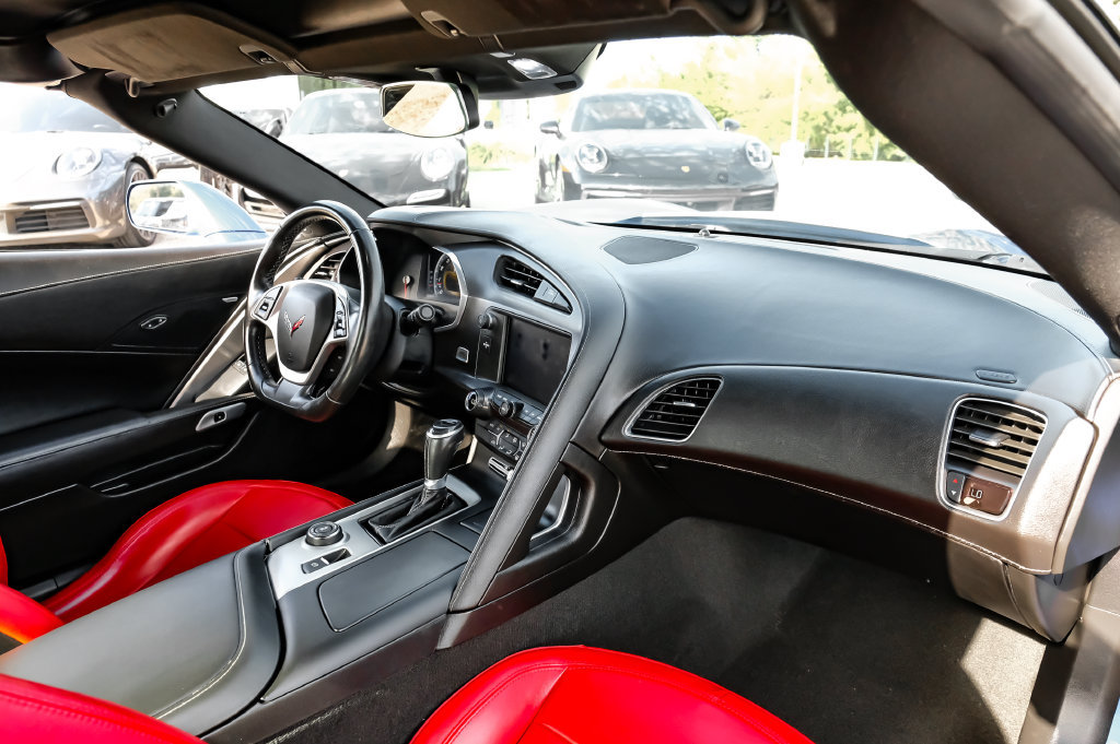 Used 2019 Chevrolet Corvette Grand Sport RWD image 10
