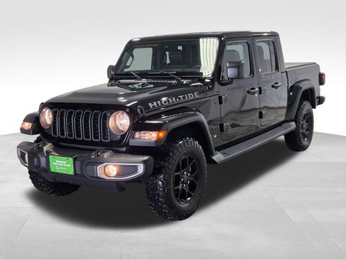 Certified 2025 Jeep Gladiator High Tide image 17