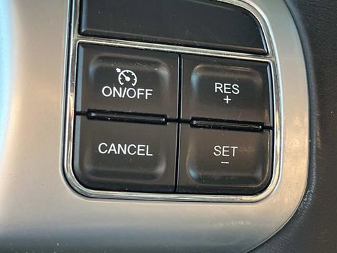 Used 2018 Jeep Wrangler Sport image 23