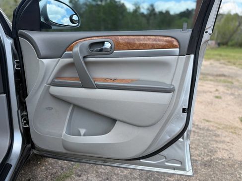 Used 2012 Buick Enclave Premium w/ LPO, Cargo Convenience Pkg image 25