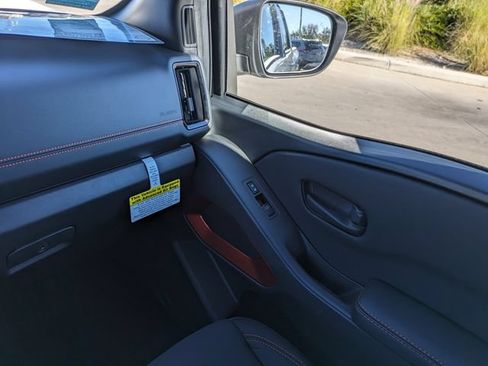 New 2026 Nissan Frontier Pro-X w/ Pro-X Convenience Package RWD image 18