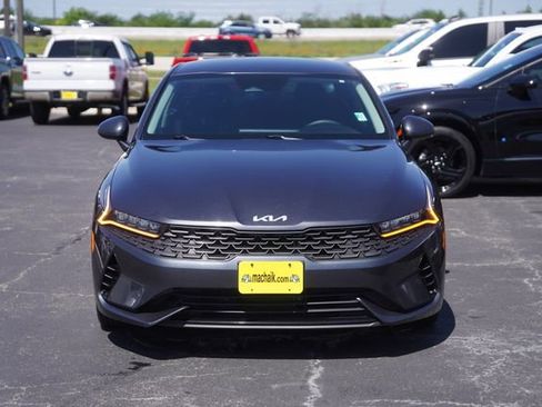 Used 2022 Kia K5 LXS FWD image 3