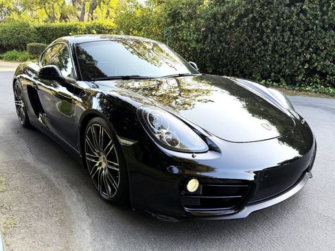 Used 2016 Porsche Cayman RWD image 10