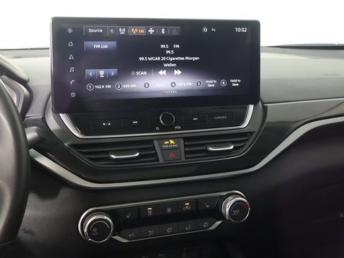 Used 2024 Nissan Altima 2.5 SR w/ SR Premium Package image 44