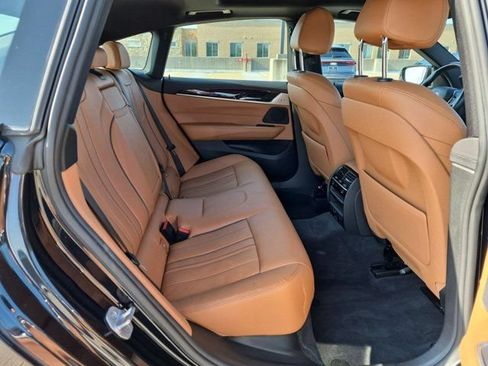 Used 2018 BMW 640i Gran Turismo xDrive AWD/4WD image 19