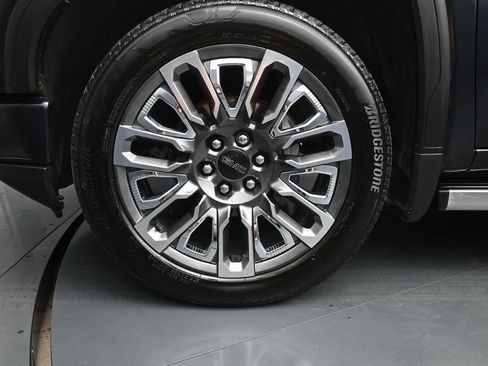 Used 2023 GMC Sierra 1500 Denali Ultimate AWD/4WD image 15