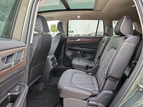 New 2026 Volkswagen Atlas SEL Premium R-Line image 11