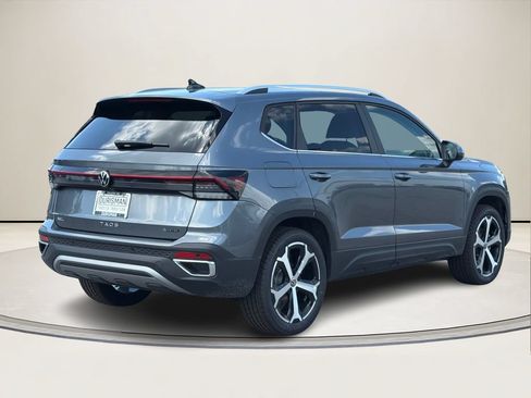 New 2026 Volkswagen Taos SEL AWD/4WD image 3