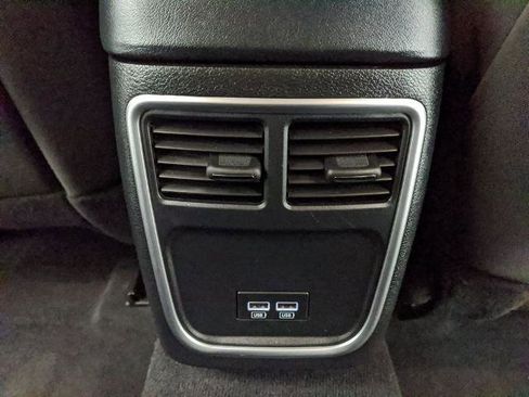 Used 2023 Dodge Charger SXT image 13