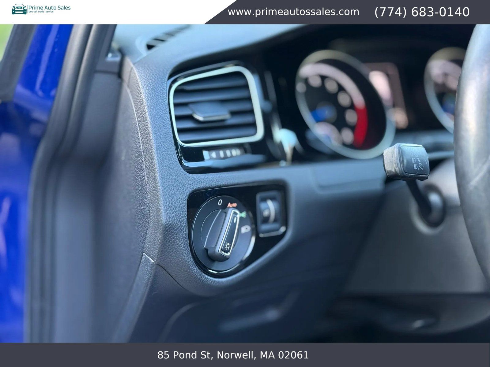 Used 2016 Volkswagen Golf 4-Door AWD/4WD image 12