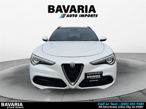 Used 2018 Alfa Romeo Stelvio Ti Sport image 8