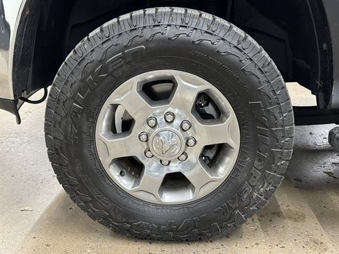 Used 2017 RAM 3500 Big Horn image 6