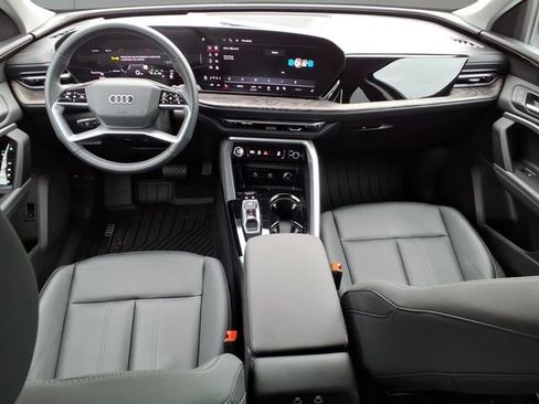 Used 2025 Audi Q5 Premium w/ Convenience Package AWD/4WD image 10