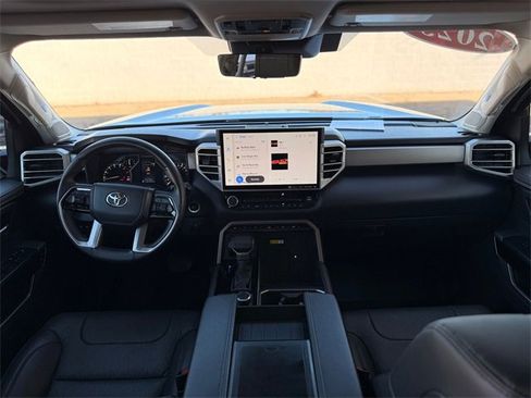 Used 2023 Toyota Tundra Limited image 18