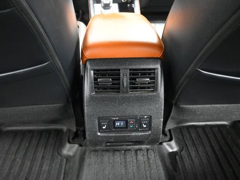 Used 2022 Mitsubishi Outlander SEL image 18