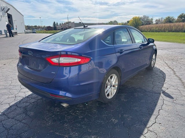 Used 2014 Ford Fusion SE FWD image 6