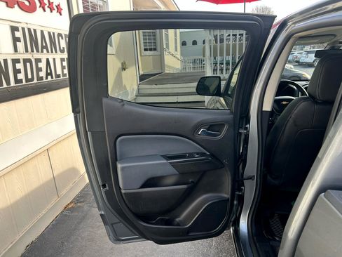 Used 2019 Chevrolet Colorado Z71 image 25