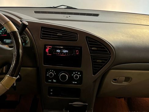 Used 2006 Buick Rendezvous CX image 25