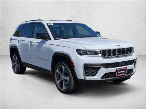 New 2026 Jeep Grand Cherokee Limited AWD/4WD image 6