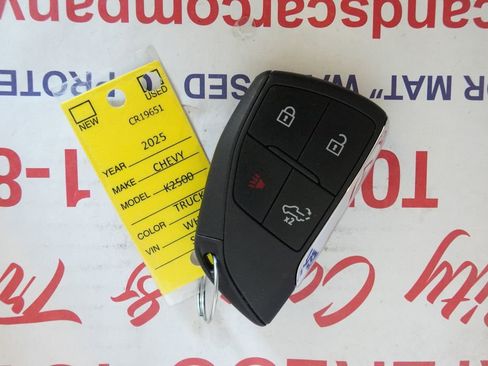 Used 2025 Chevrolet Silverado 2500 W/T w/ WT Convenience Package image 31