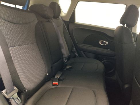Used 2019 Kia Soul + FWD image 19